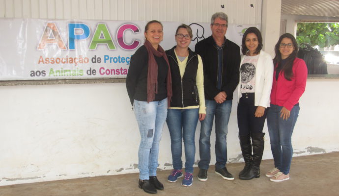 APAC realiza mais uma edição do Brechó Solidário