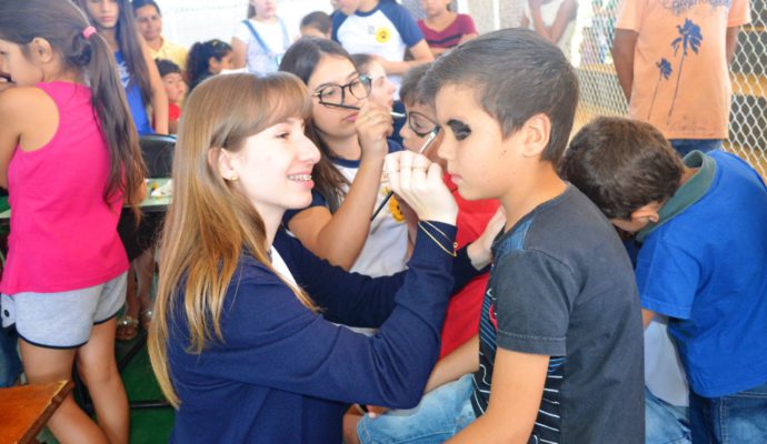 Festa da criança é realizada na Escola Amândio Araújo