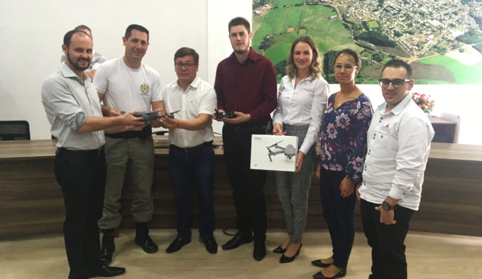 Entidades Financeiras De Constantina doam drone à Brigada Militar