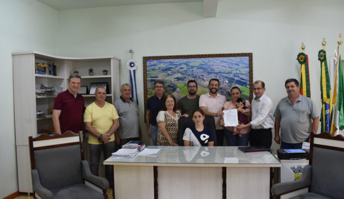 Assinada ordem de início de obras de calçamento do Distrito São Marcos