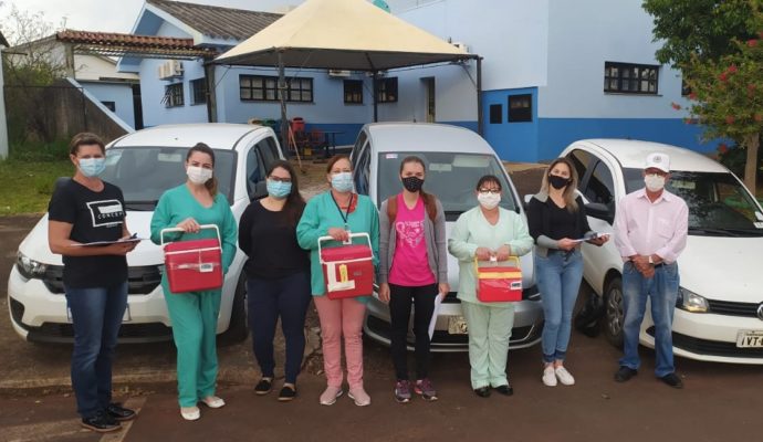 Equipe da Secretaria de Saúde continua vacinação contra a COVID-19 no dia do município