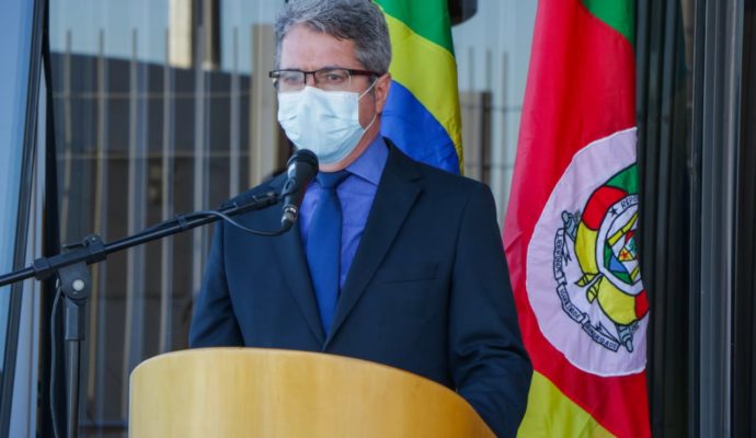 Vice-prefeito Adroaldo participa da inauguração do prédio do Ministério Público de Constantina