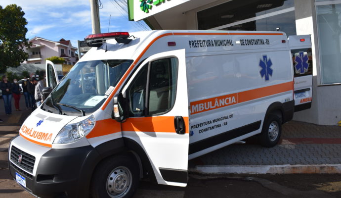 Município adquire nova ambulância semi-UTI