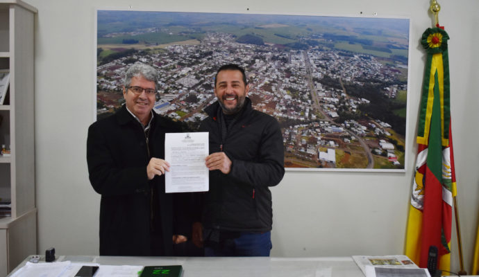 Assinado contrato de reforma do Parque Poliesportivo